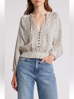 NWT SESSUN Swing Stripe Smocked Waist
Blouson Top, M (6)